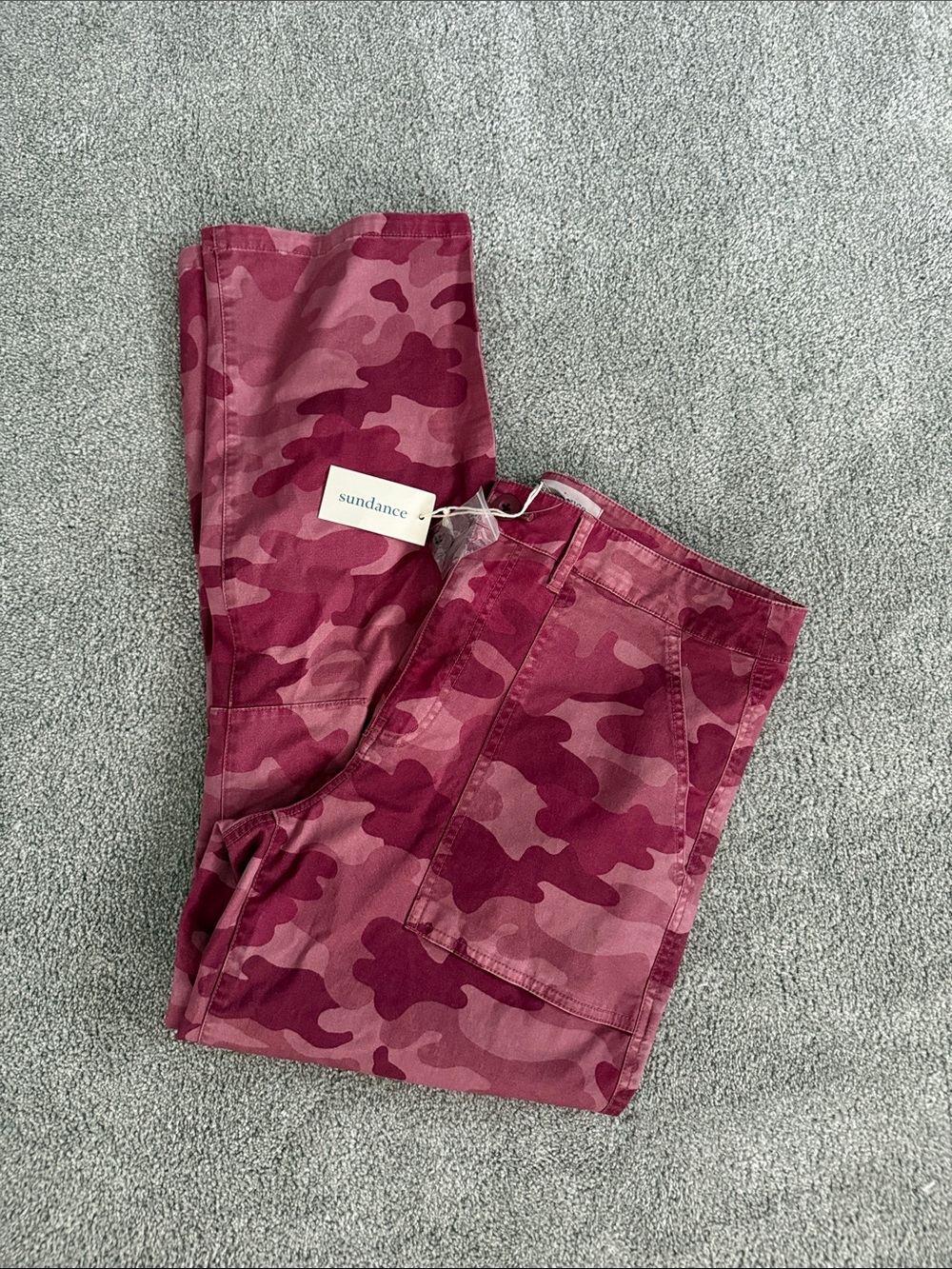 NWT Sundance Rose-Pink camo Cargo Pants